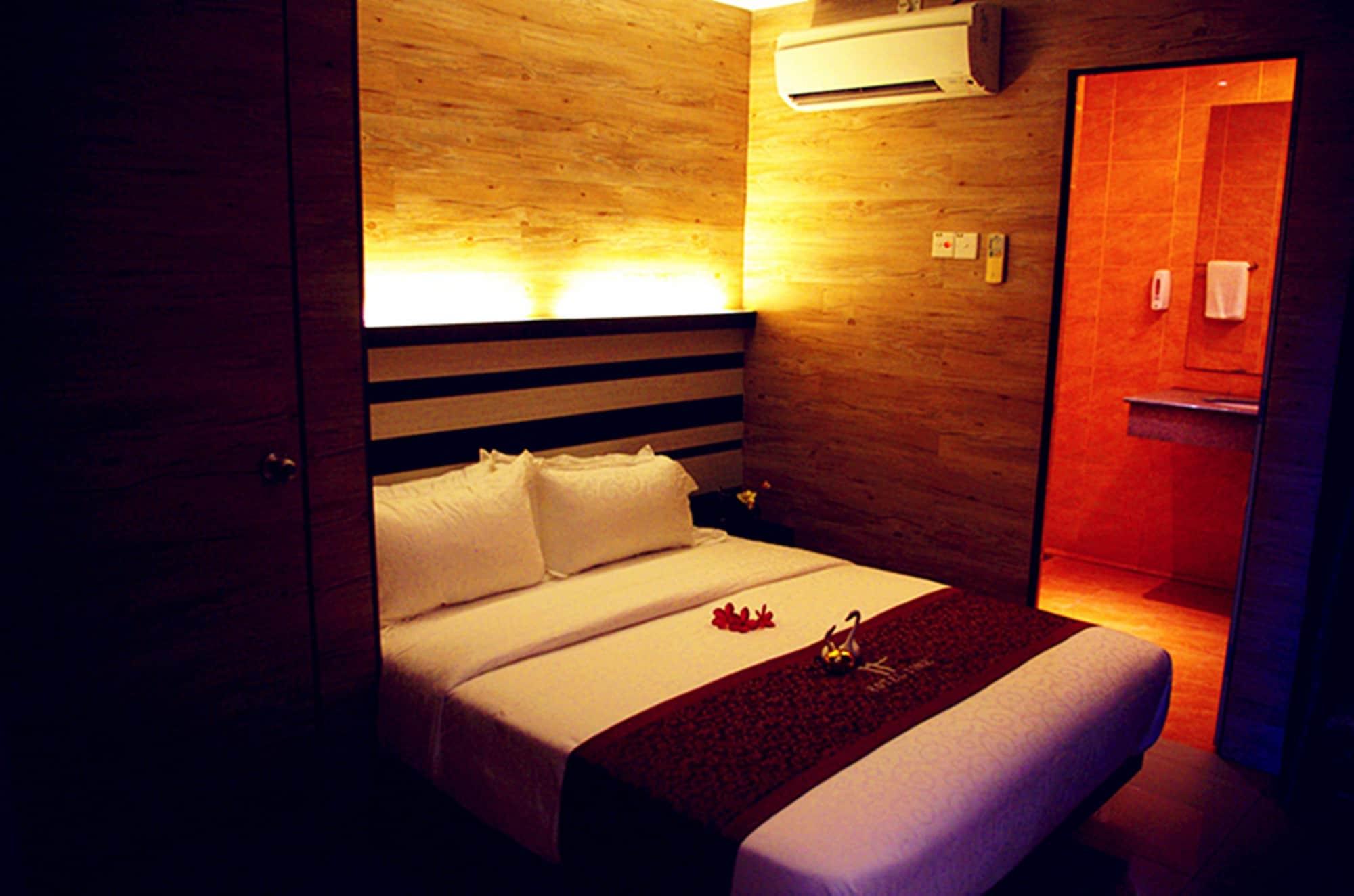 Hotel Time Johor Bahru Esterno foto