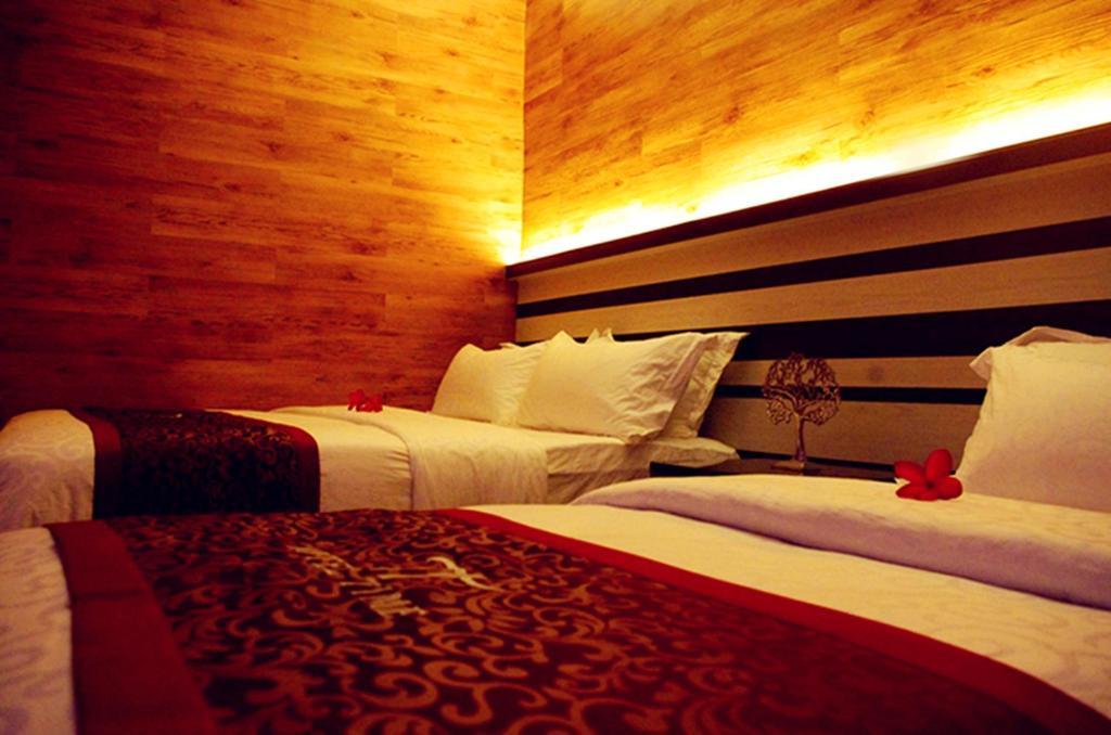 Hotel Time Johor Bahru Esterno foto